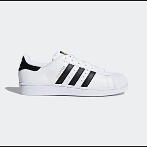 Adidas Superstar Shoes NIB Size 9